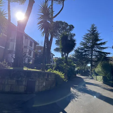 Monolocale A Mostacciano Rome